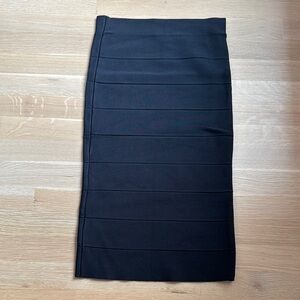 BCBGMaxAzria Black Ribbed Midi Pencil Skirt